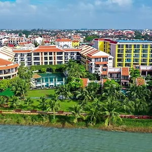 Bel Marina Resort